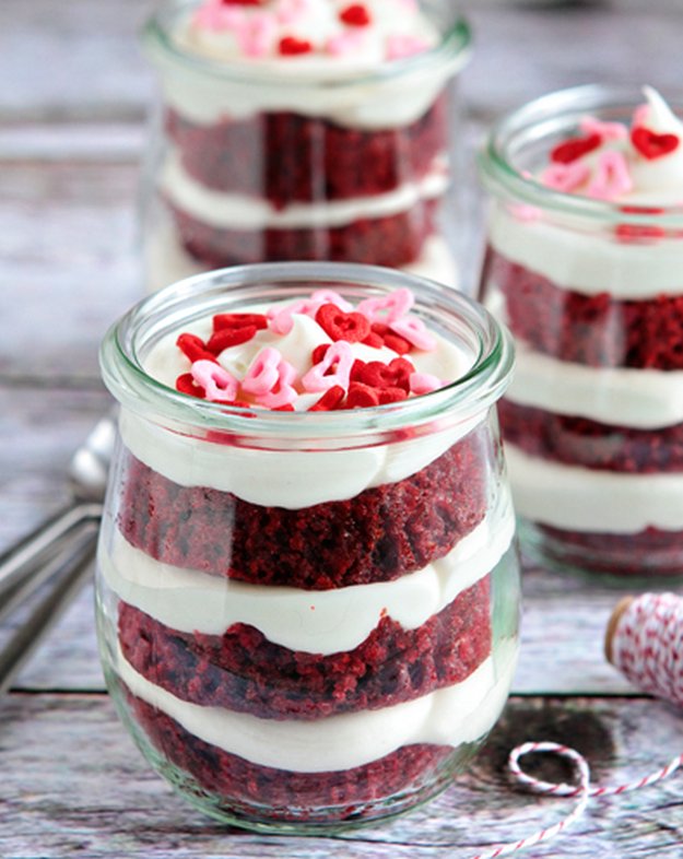 Red Velvet Cupcakes In A Jar | Valentine