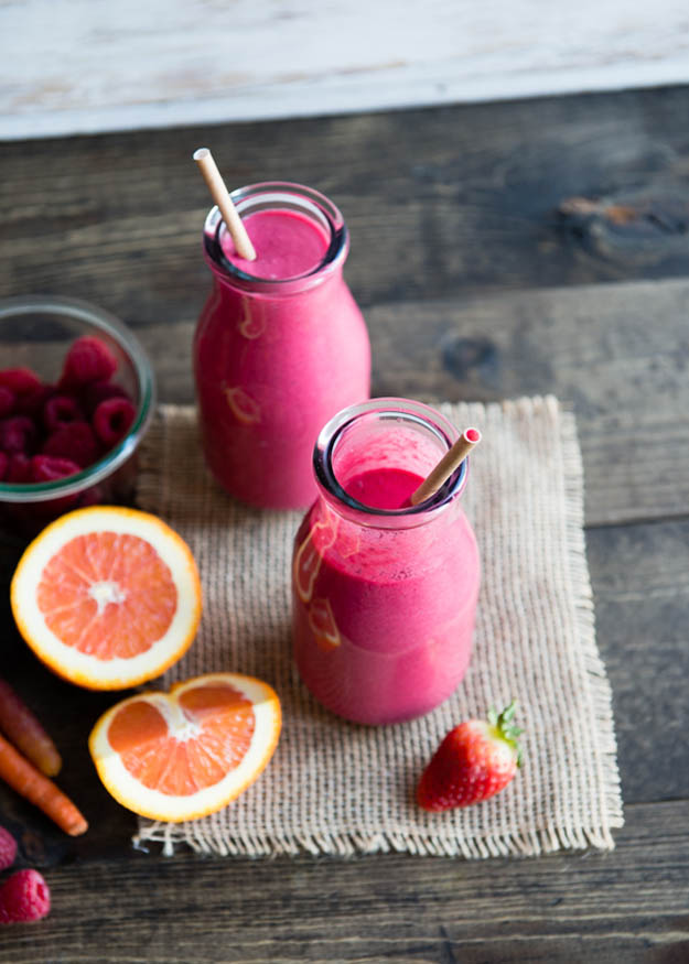 Pink Sunrise Breakfast Smoothie | 10 Pretty In Pink Food Recipes | DIY Projects