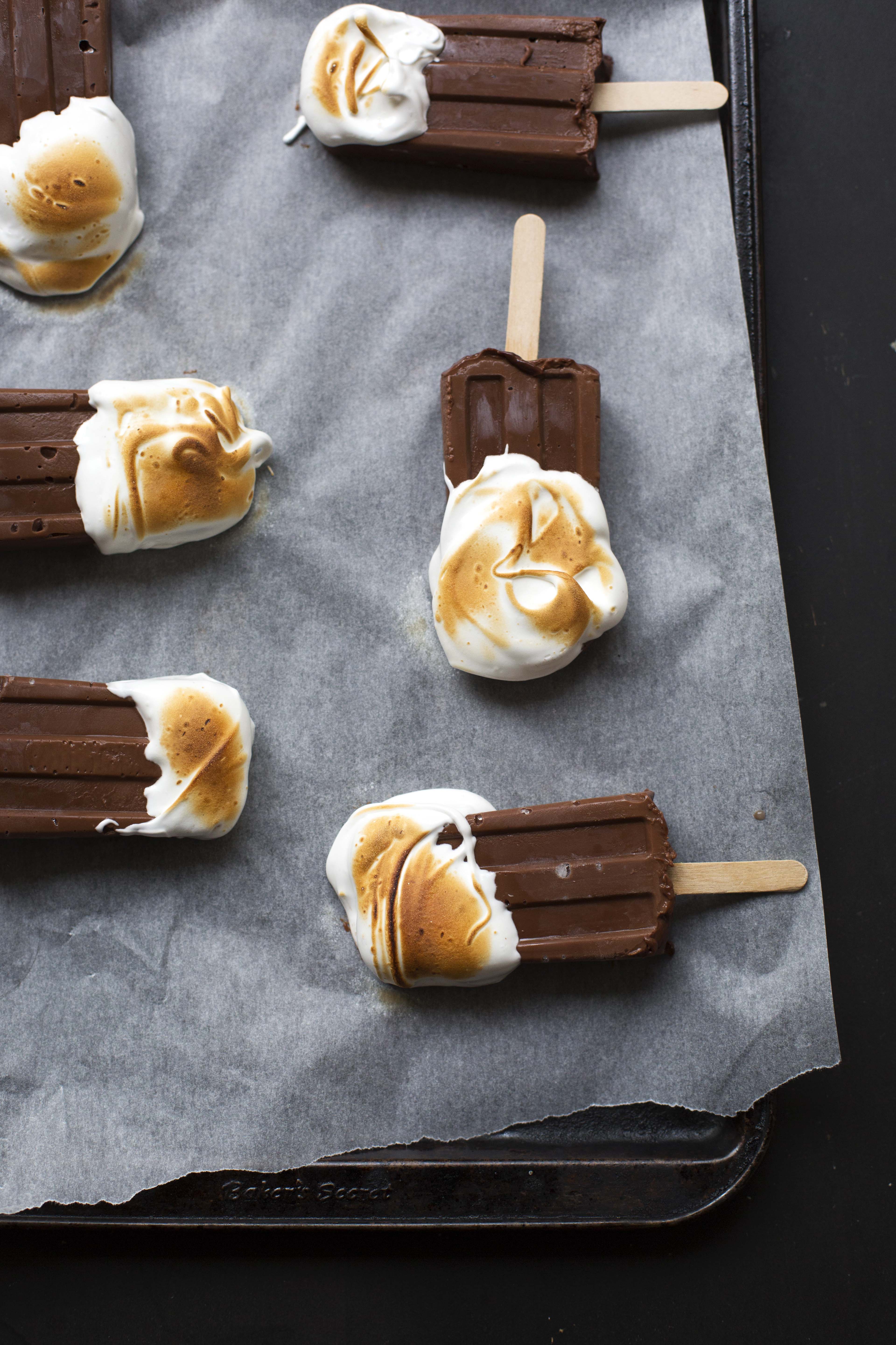 Wintermint Chocolate Torched Meringue Popsicles // The Sugar Hit
