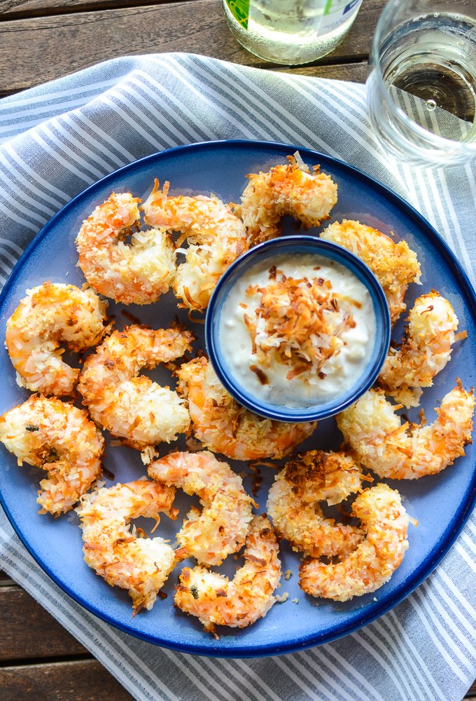 Air Fryer Coconut Shrimp with Piña Colada Dip is a healthy, tropical summer appetizer. Air frying shaves off calories and fat and my version is gluten free. | theeverykitchen.com