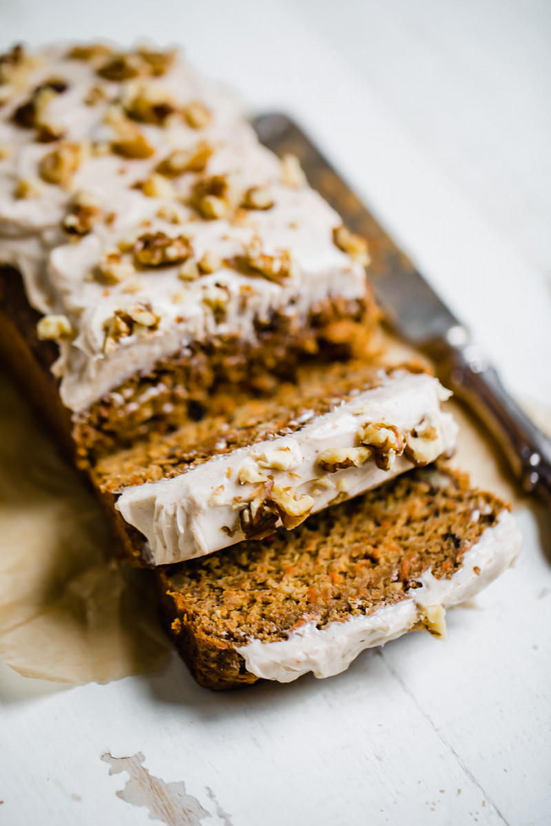 Carrot Cake Banana Bread with Thick Cinnamon Cream Cheese Frosting 1