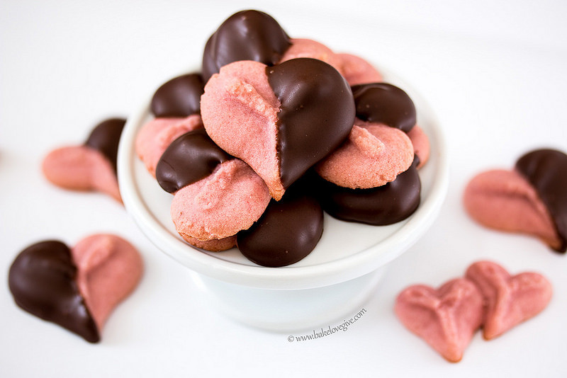 Chocolate Dipped Strawberries Spritz Cookies