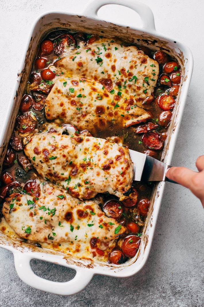 Garlic Butter Tomato Baked Chicken with Mozzarella 1