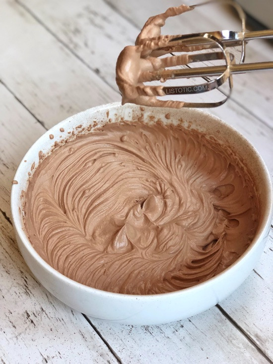 Low Carb Chocolate Frosty