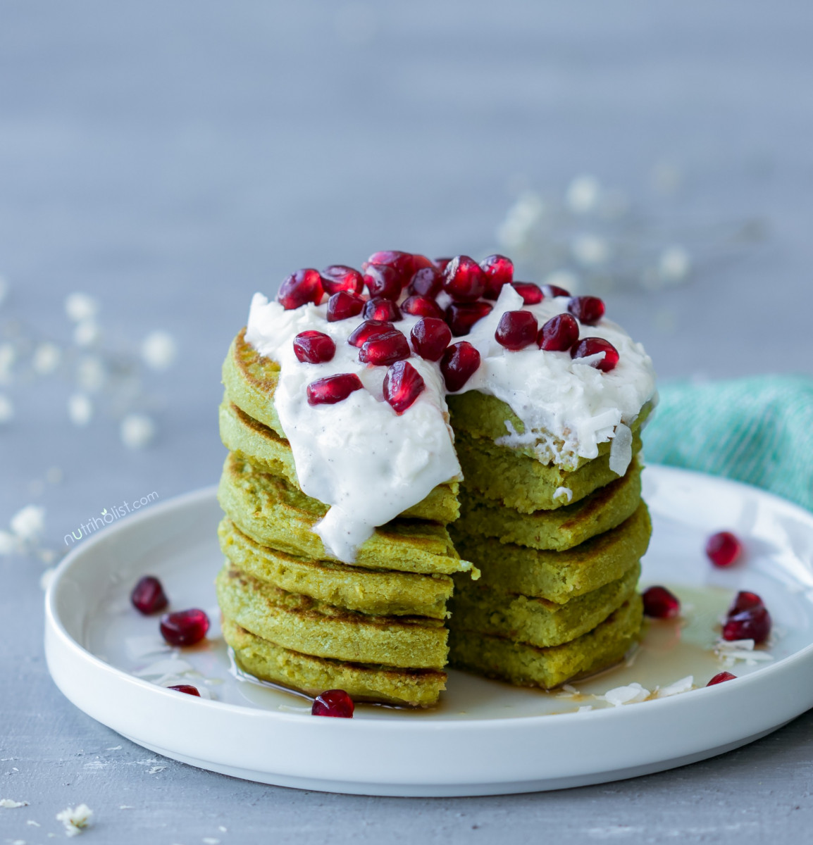 Matcha Pancakes With Coconut Vanilla Cream 1