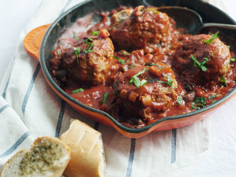 Meatballs In Marinara Sauce