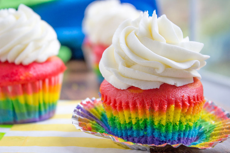 Rainbow Cupcakes 1