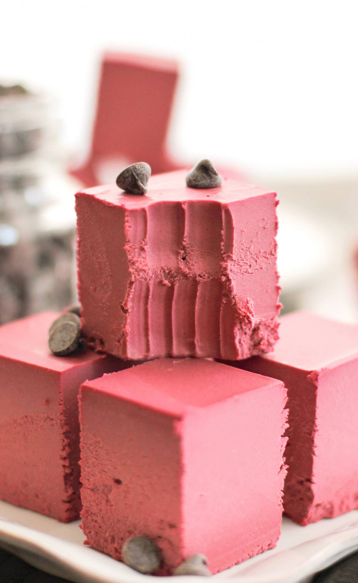 Raw Red Velvet Fudge 1