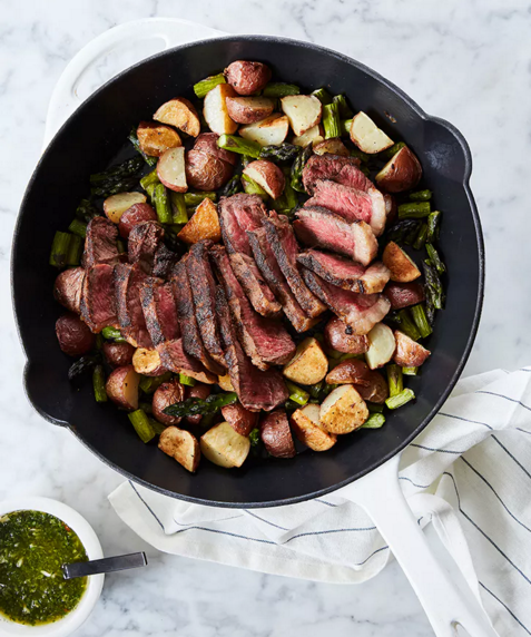 Skillet Steak with Asparagus and Potatoes