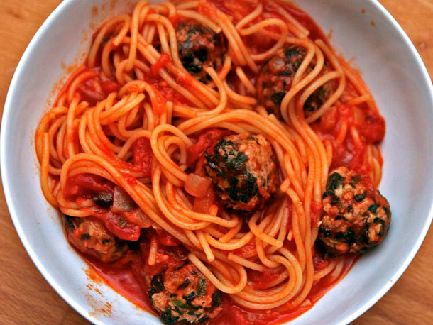 Sriracha Marinara with Meatballs