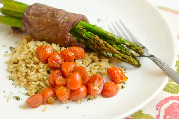 Steak Wrapped Asparagus