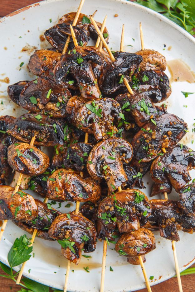 Best Barbecue Recipes - Balsamic Garlic Grilled Mushroom Skewers - Easy BBQ Recipe Ideas for Lunch, Dinner and Quick Party Appetizers - Grilled and Smoked Foods, Chicken, Beef and Meat, Fish and Vegetable Ideas for Grilling - Sauces and Rubs, Seasonings and Favorite Bar BBQ Tips http://diyjoy.com/best-bbq-recipes