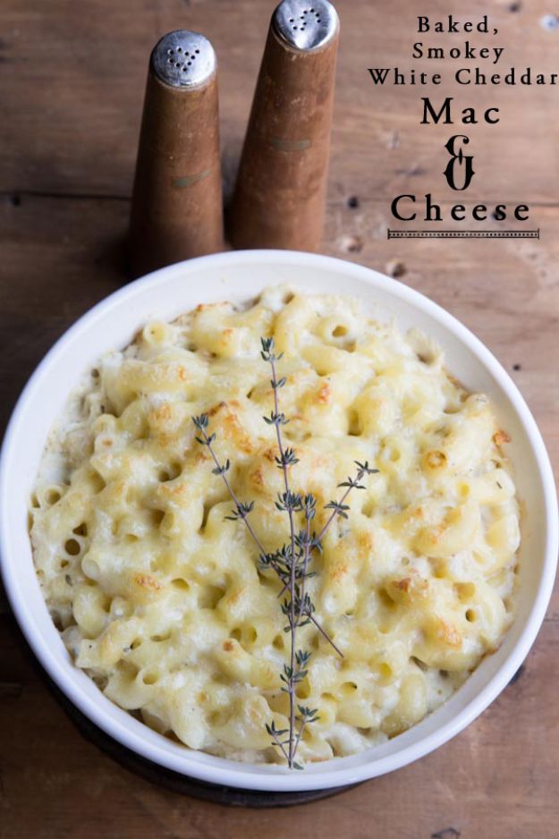 Macaroni and Cheese Recipes - Baked White Cheddar Mac and Cheese - Best Mac and Cheese Recipe - Baked, Crockpot, Stovetop and Easy, Quick Variations - Homemade, Creamy Sauce - Pioneer Woman Favorites - Velveets Cheddar and 3 Cheese Bacon, Breadcrumbs http://diyjoy.com/mac-and-cheese-recipes
