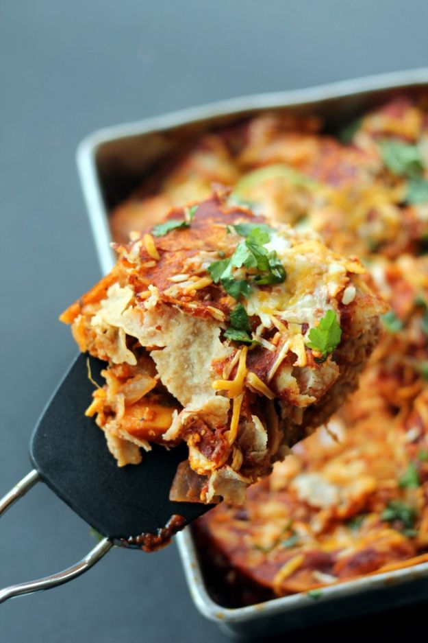 Best Casserole Recipes - Layered BBQ Chicken & Sweet Potato Enchilada Casserole - Healthy One Pan Meals Made With Chicken, Hamburger, Potato, Pasta Noodles and Vegetable - Quick Casseroles Kids Like - Breakfast, Lunch and Dinner Options - Mexican, Italian and Homestyle Favorites - Party Foods for A Crowd and Potluck Dishes http://diyjoy.com/best-casserole-recipes