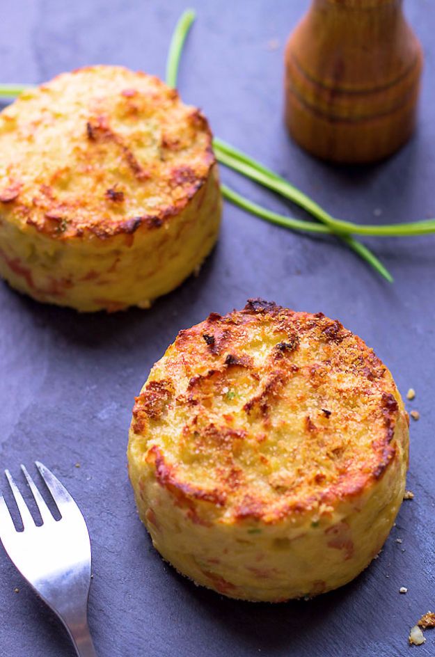 Potato Recipes - Oven Baked Mashed Potato Cakes - Easy, Quick and Healthy Potato Recipes - How To Make Roasted, In Oven, Fried, Mashed and Red Potatoes - Easy Potato Side Dishes and Soup Recipe Ideas for Dinner, Breakfast, Lunch, Appetizer and Snack http://diyjoy.com/potato-recipes