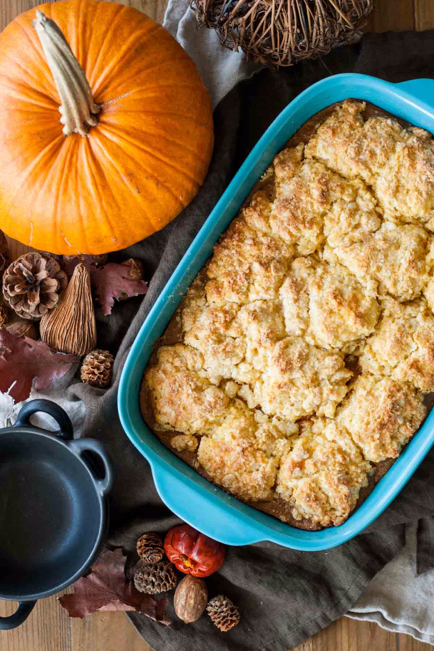 Best Thanksgiving Dinner Recipes - Pumpkin Cobbler - Easy DIY Desserts, Sides, Sauces, Main Courses, Vegetables, Pie and Side Dishes. Simple Gravy, Cranberries, Turkey and Pies With Step by Step Tutorials http://diyjoy.com/best-thanksgiving-dinner-recipes