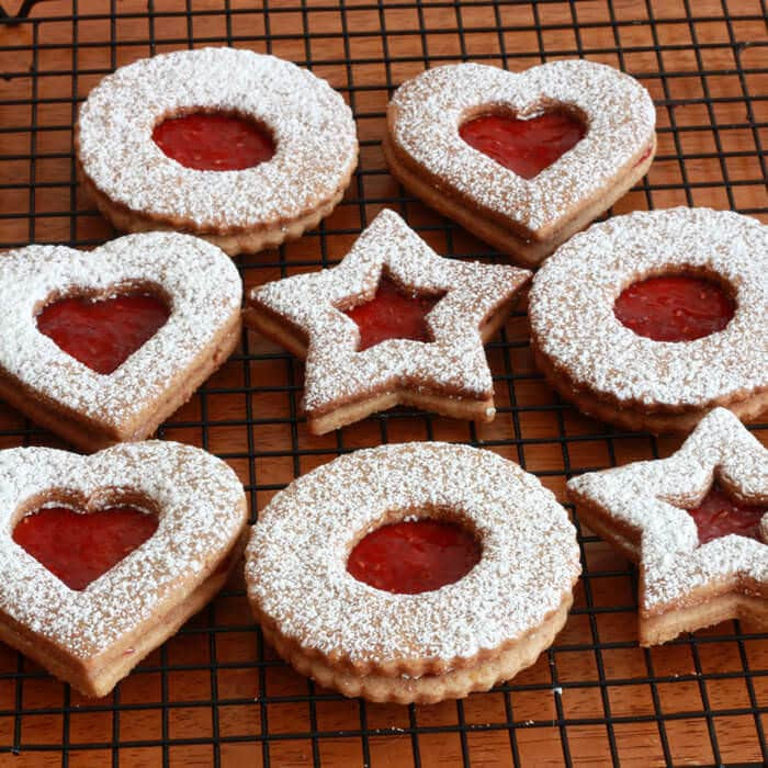 Austrian Christmas Cookies
 Linzer Kekse Linzer Cookies The Daring Gourmet
