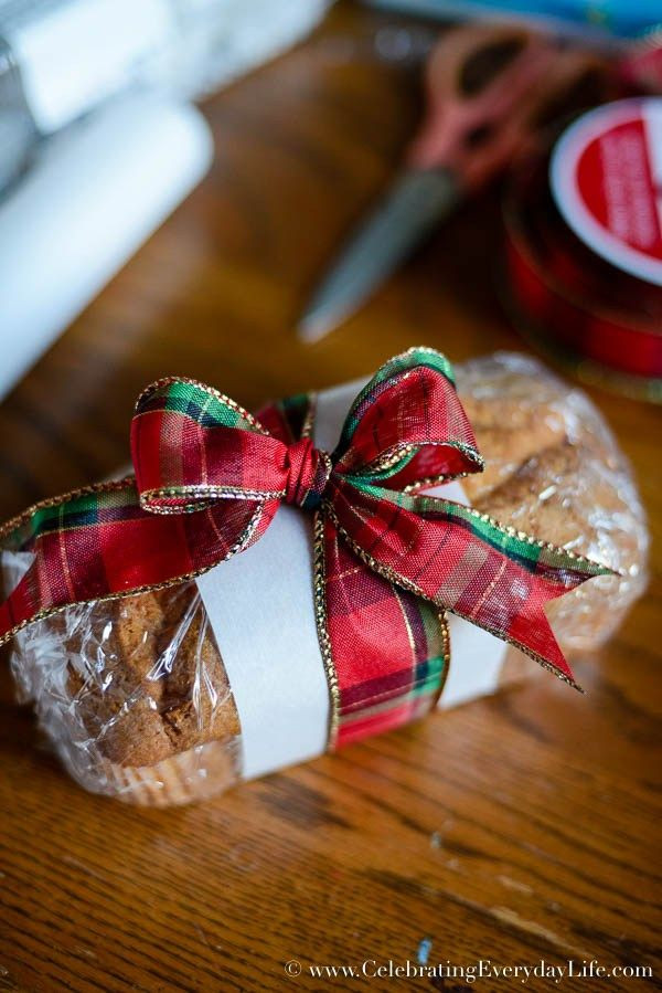 Baking Goods For Christmas Gifts
 How to Wrap Baked Goods