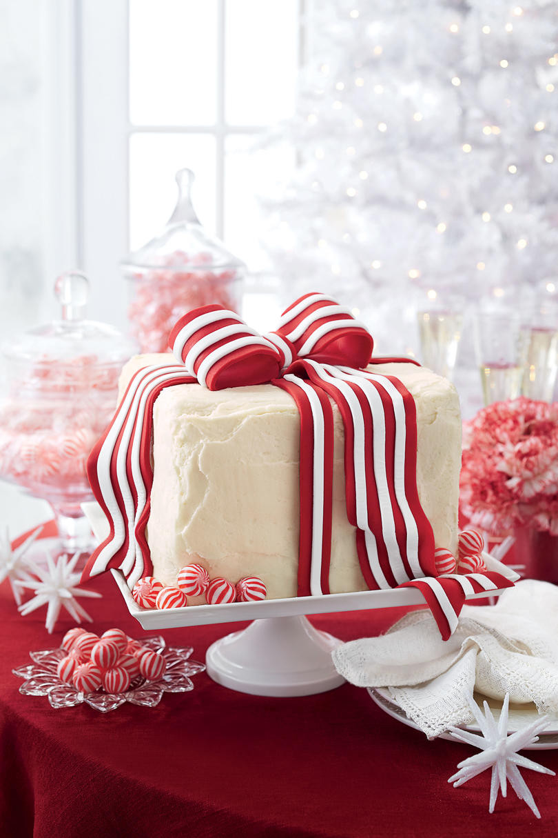 Best Christmas Cakes
 Showstopping Christmas Cake Recipes Southern Living