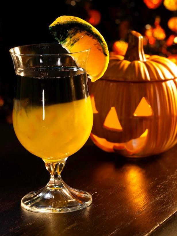 Best Halloween Drinks
 Beware The 10 Best Halloween Cocktails [Recipes