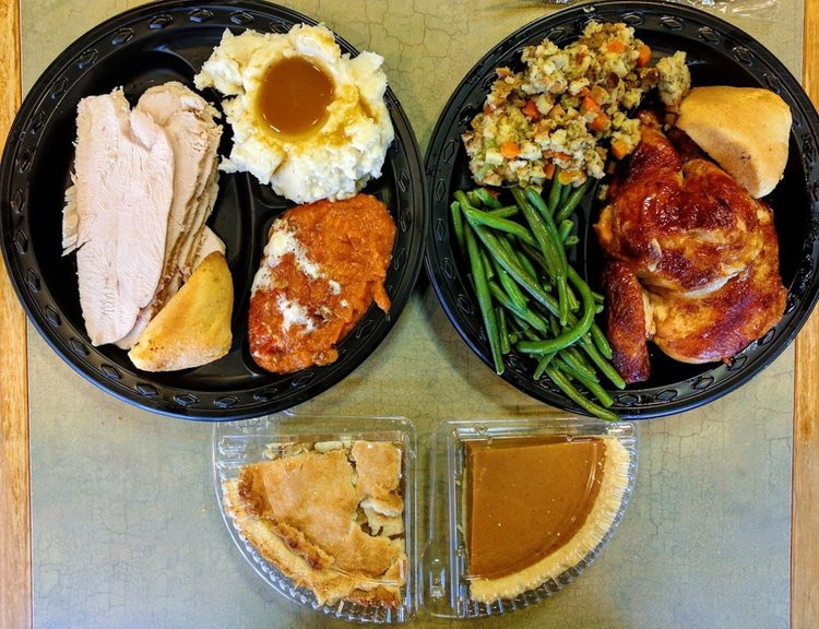 Boston Market Thanksgiving Dinners
 Boston Market sells plete Thanksgiving dinners