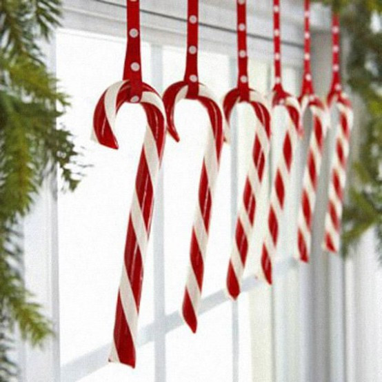 Candy Cane Christmas Decor
 25 Fun Candy Cane Christmas Décor Ideas For Your Home