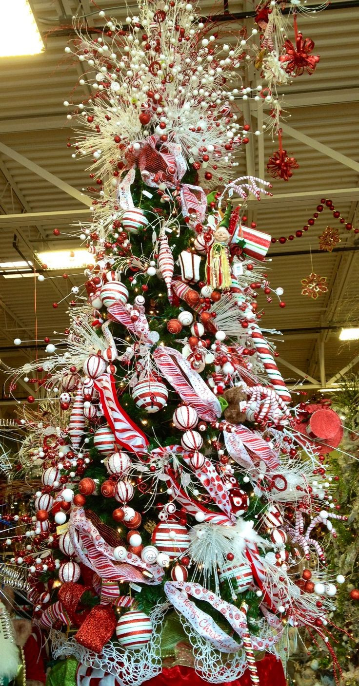 Candy Cane Christmas Tree Decorating Ideas
 25 best ideas about Candy christmas trees on Pinterest