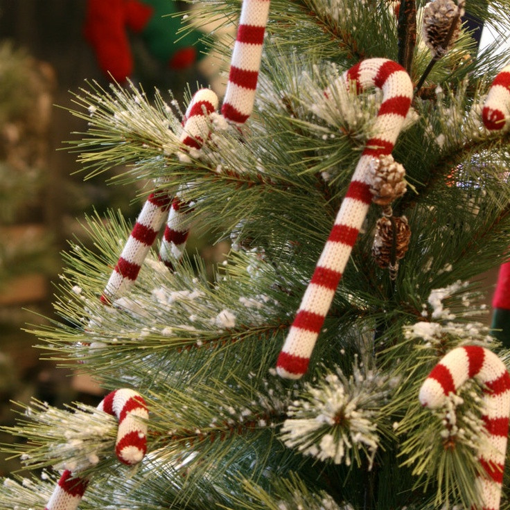 Candy Cane Christmas Tree Decorating Ideas
 A DIY Christmas Decorating your Home on a Bud