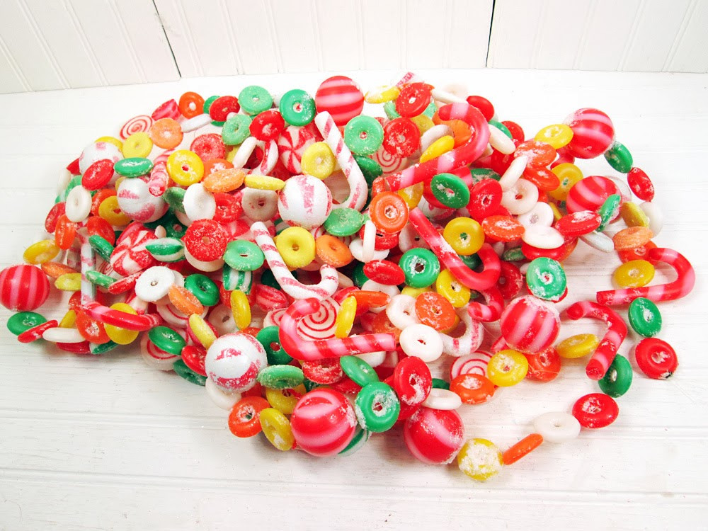 Candy Garland For Christmas Tree
 Vintage Goodness 1 0 November 2013