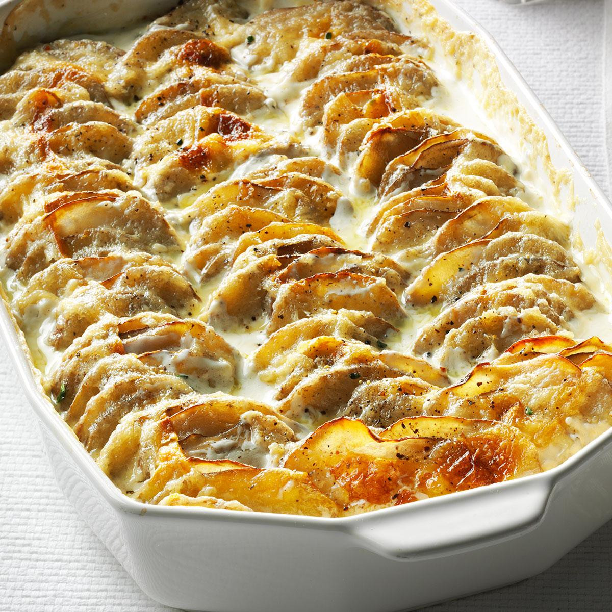 Cheap Thanksgiving Side Dishes
 Super Simple Scalloped Potatoes Recipe