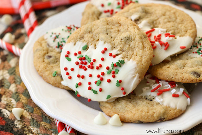 Choc Chip Christmas Cookies
 Chocolate Chip Christmas Cookies