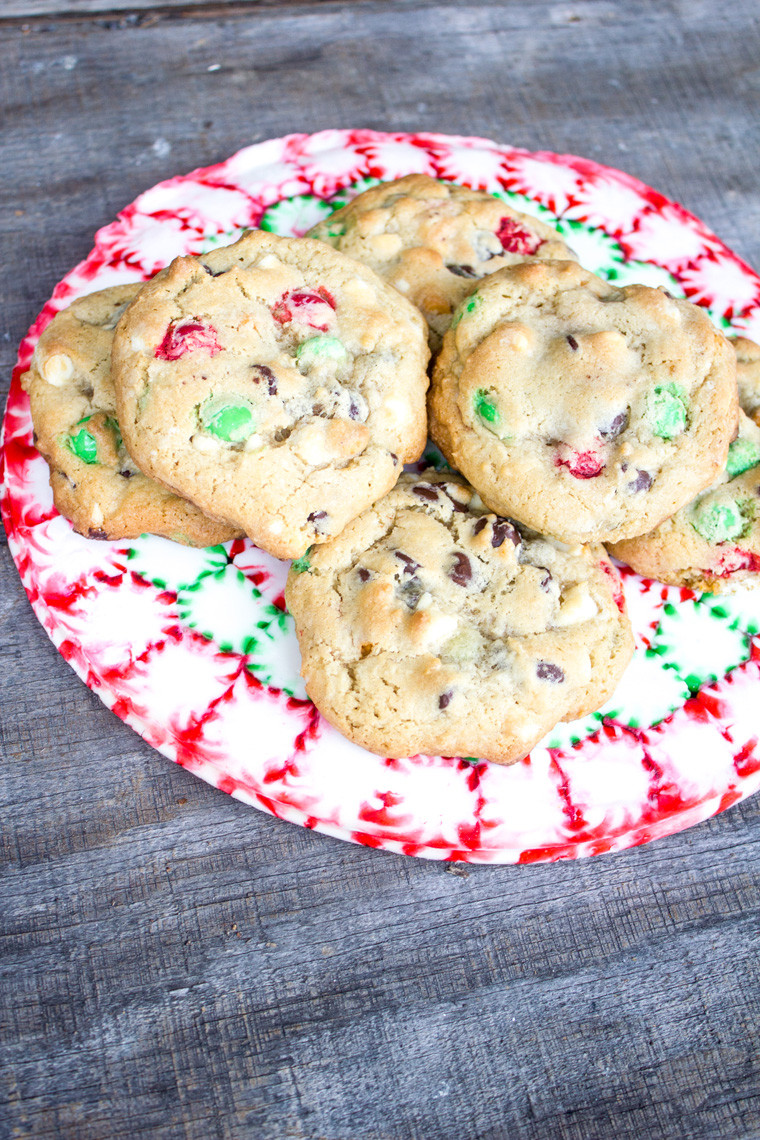 Chocolate Chip Christmas Cookies
 Loaded Festive Chocolate Chip Christmas Cookies