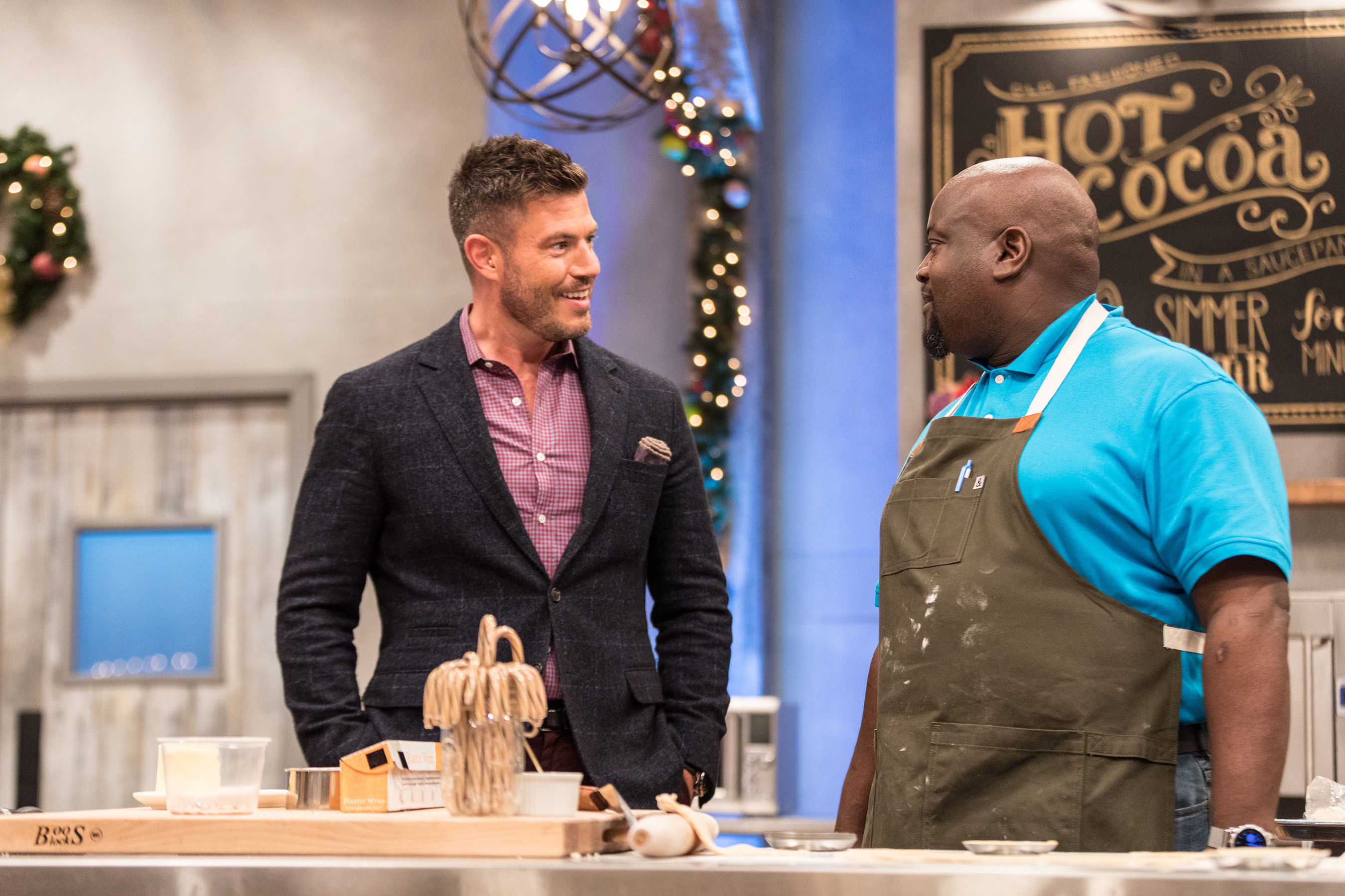 Christmas Baking Championship
 Food Network Sweetens Up The Holidays With The Holiday