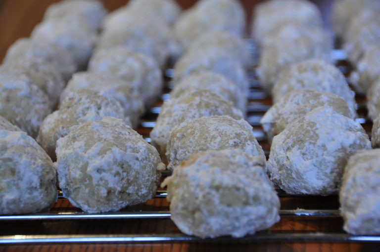 Christmas Ball Cookies
 Walnut Snowball Cookies