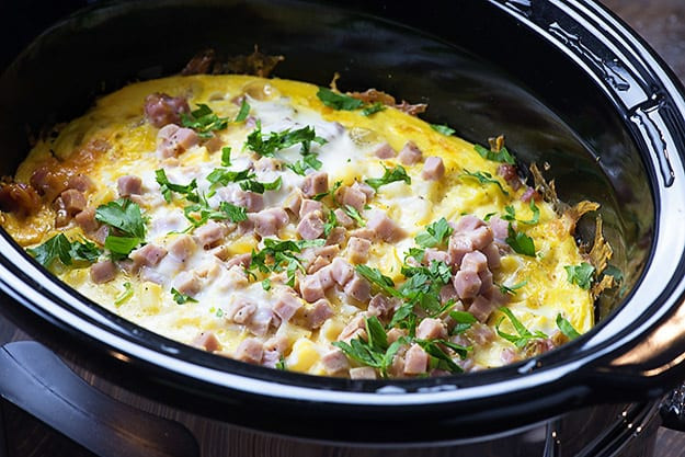 Christmas Breakfast Crockpot Recipes
 Slow Cooker Breakfast Casserole — Buns In My Oven