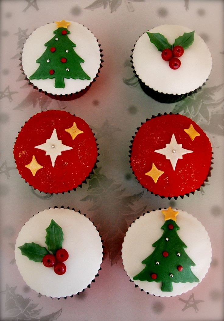 Christmas Cake And Cupcakes
 35 best images about christmas cakes and cupcakes on