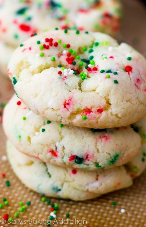 Christmas Cake Cookies
 21 Festive & Easy Christmas Cookies