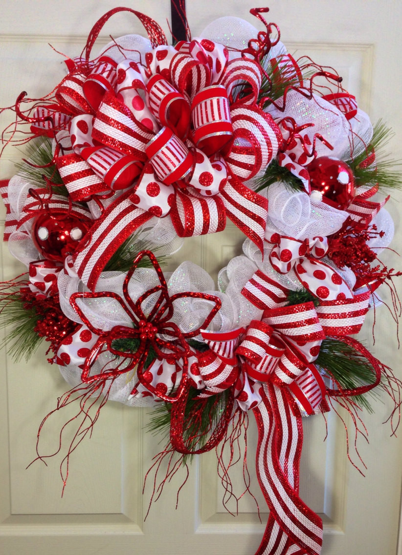 Christmas Candy Canes
 Candy Cane Mesh Christmas Wreath