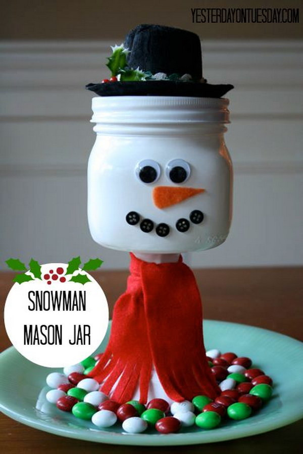Christmas Candy Jar Ideas
 40 DIY Mason Jar Ideas & Tutorials for Holiday