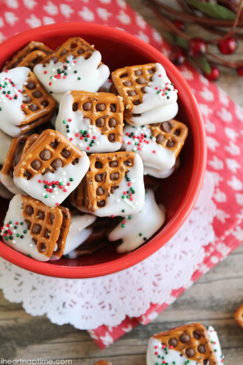 Christmas Candy Treats
 Best 25 Rolo pretzel treats ideas on Pinterest