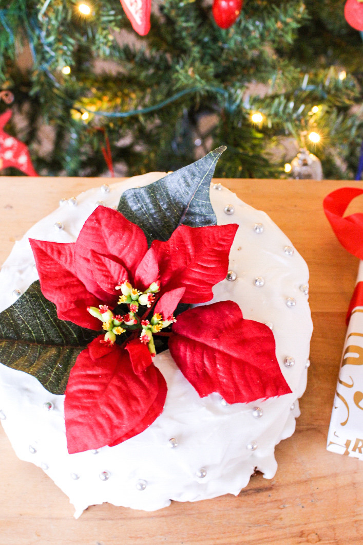 Christmas Carrot Cake
 Spiced Christmas Carrot Cake A Little Bit Yummy