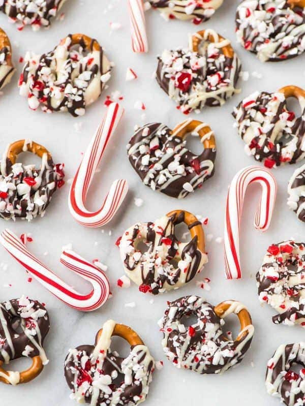 Christmas Chocolate Covered Pretzels
 Chocolate Covered Pretzels with Peppermint