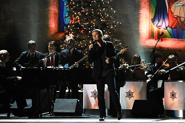 Christmas Cookies Song George Strait
 Scotty McCreery Sings George Strait’s ‘Christmas Cookies