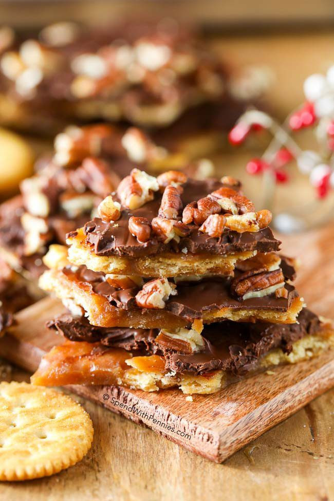 Christmas Crack Recipe With Ritz Crackers
 Chocolate Toffee Recipes 21 Wonderful Treat Any Time
