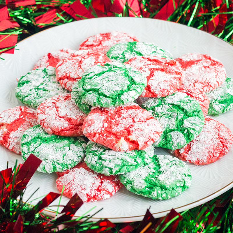 Christmas Crinkle Cool Whip Cookies
 Christmas Crinkle Cool Whip Cookies • Bread Booze Bacon