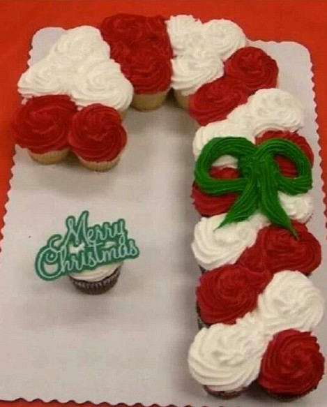 Christmas Cupcake Cakes
 Ideas & Products Christmas Pull Apart Cupcakes
