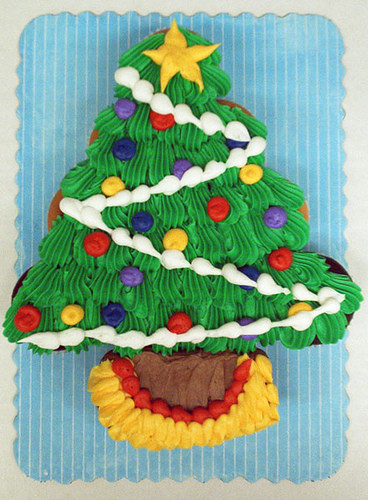 Christmas Cupcake Cakes
 Carpe Cupcakes Christmas Tree Cupcake Cakes