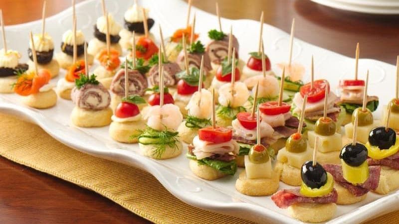 Christmas Day Appetizers
 4 Ingre nt Holiday Appetizers Pillsbury