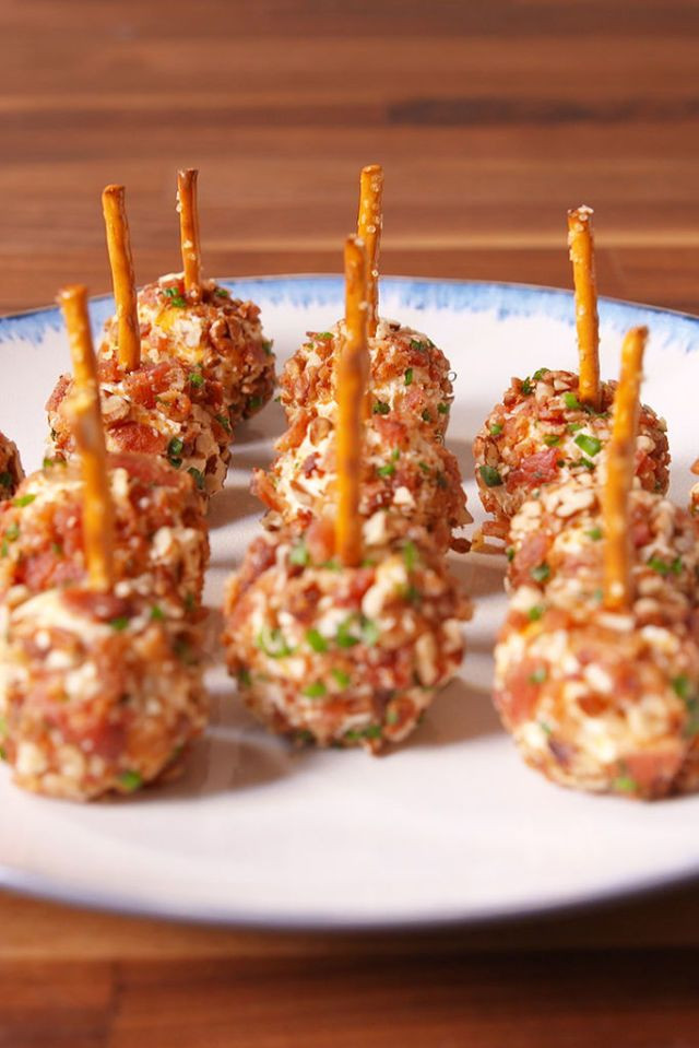 Christmas Day Appetizers
 The 61 Most Delish Holiday Appetizers