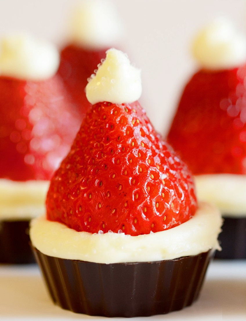 Christmas Dessert Ideas For Parties
 Santa Hat Mini Cheesecake Recipe – Christmas Party Dinner